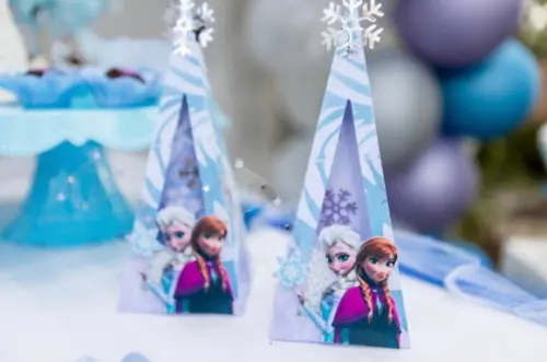 Caixas Cone Shaker Personalizada No tema Frozen