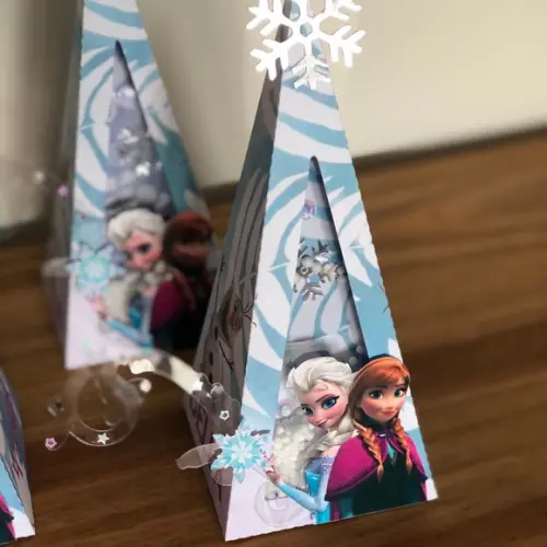 Caixas Cone Shaker Personalizada No tema Frozen