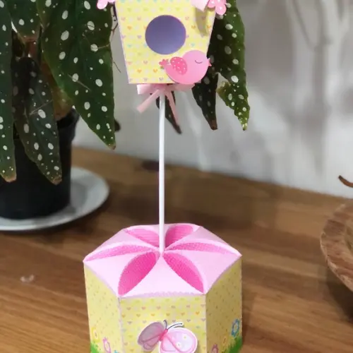 Centro de Mesa Personalizado no Tema Jardim!