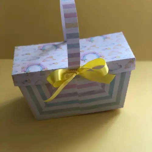 Cesta Piquenique Personalizada no Tema Arco-íris!