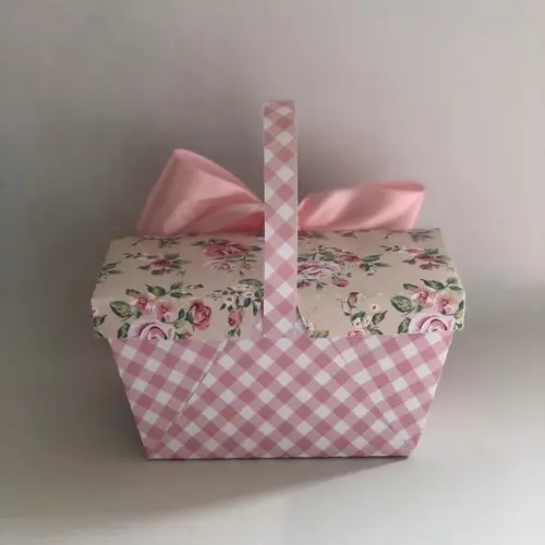 Cesta Piquenique Personalizada no Tema Jardim!