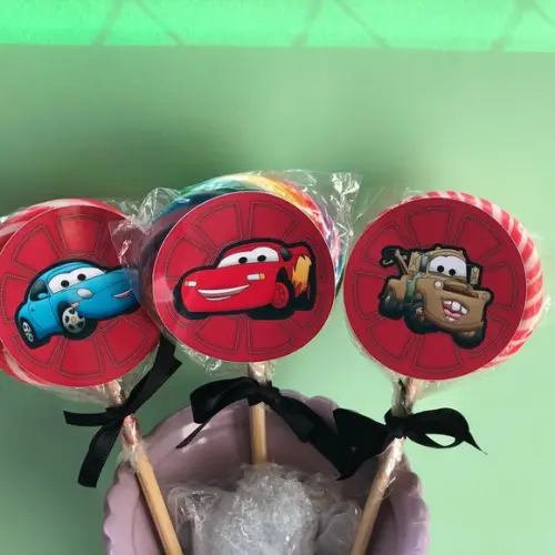 Kit 10 Adesivos para Pirulitos Personalizado no tema Carros