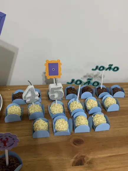 Kit 20 Topers para Docinhos Personalizado no tema da festa