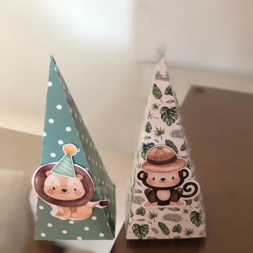 Kit 5 Caixas Cone Personalizada no tema Safari