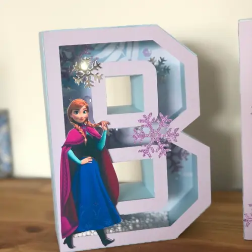 Letras e Números 3D! Personalizado na cor e tema da festa!