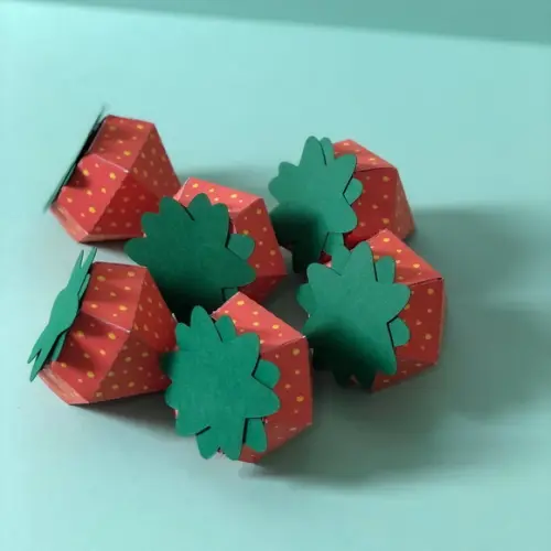 Morangos 3D Kit com 6 unidades!