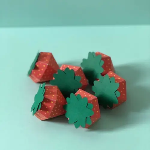 Morangos 3D Kit com 6 unidades!
