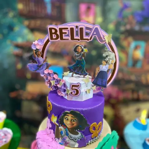Topo de Bolo Personalizado no Tema Encanto!