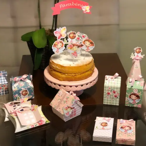 Topo de Bolo Personalizado no Tema Jardim das Fadas!