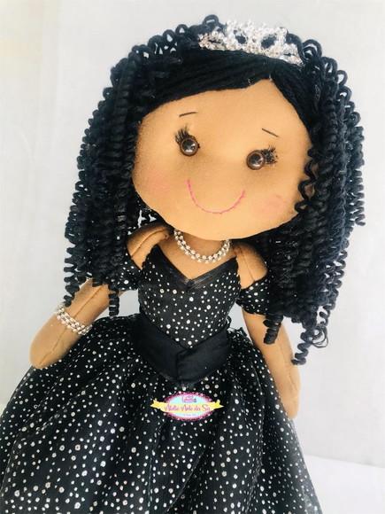 Boneca de pano Negra debutante