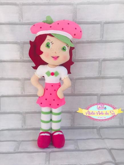 Boneca Moranguinho com 30 cm