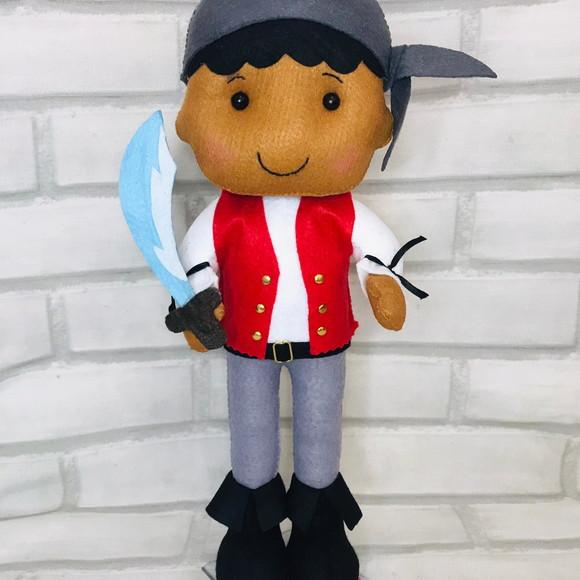 Boneco Pirata em Feltro 30 cm