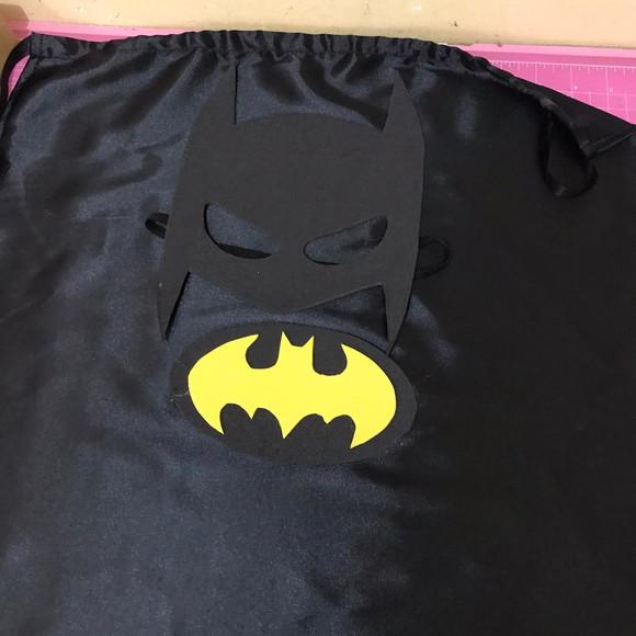 Capa e Máscara de Super Heróis -batman - Minimo de 10 Peças