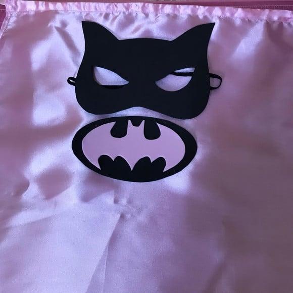 Capa e Máscara de Super Heróis Bat Girls