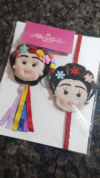 Kit Chaveiro e Marca Página Frida Kahlo em Feltro