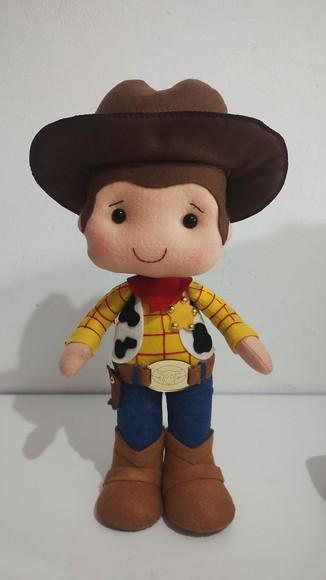 Woody em Feltro com 30 cm