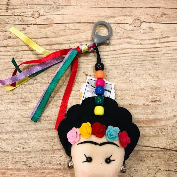 Chaveiro Frida Kahlo em Feltro