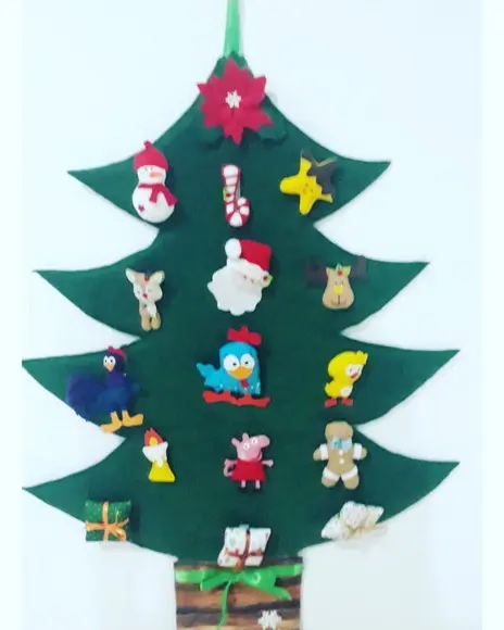 Árvore De Natal Em Feltro Infantil