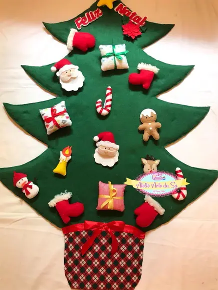 Árvore De Natal Em Feltro Infantil Montessori