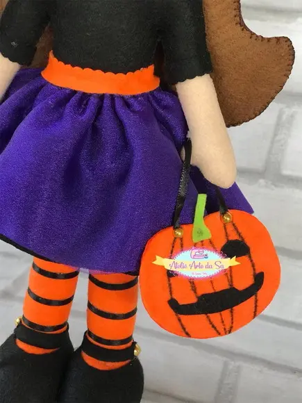 Boneca Bruxinha Em Feltro Halloween Dias Das Bruxas