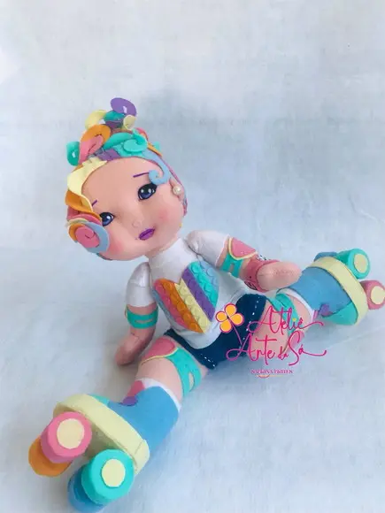 Boneca Patinadora Pop It Em Feltro