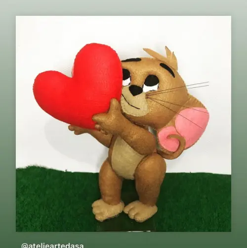Boneco do Jerry com Coração em Feltro 15 cm