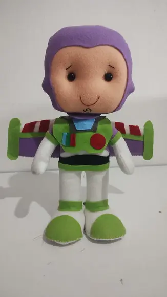 Buzz em Feltro com 30 cm