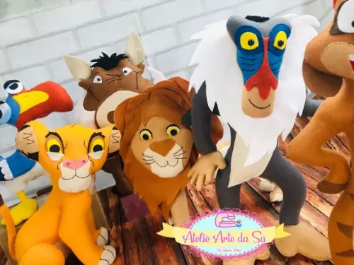 Kit rei leão em feltro 6 peças