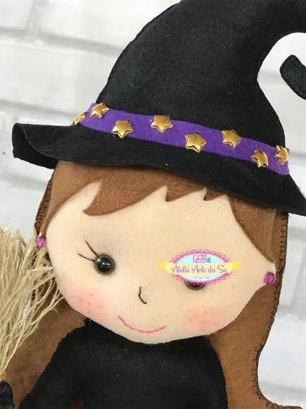 Boneca Bruxinha Em Feltro Halloween Dias Das Bruxas