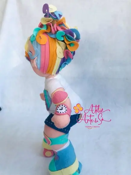 Boneca Patinadora Pop It Em Feltro