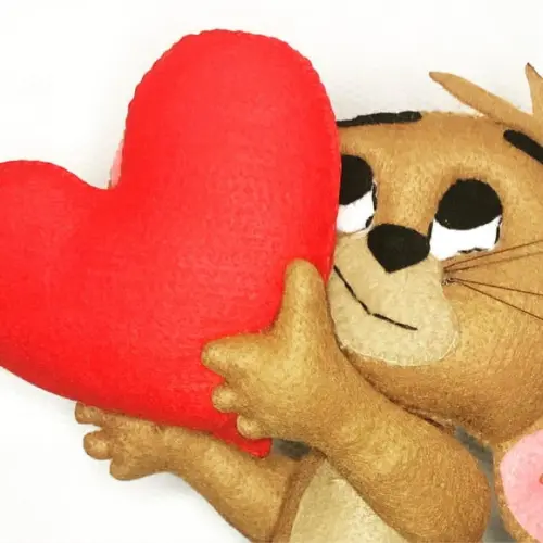 Boneco do Jerry com Coração em Feltro 15 cm