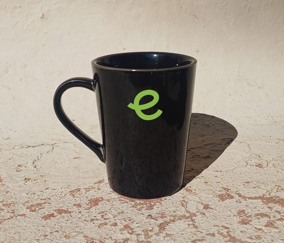 Caneca Tulipa Preta Personalizada de 250ml - 50 Unidades
