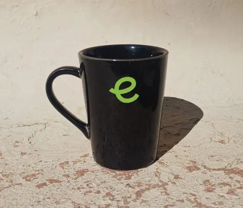 Caneca Tulipa Preta Personalizada de 250ml - 50 Unidades