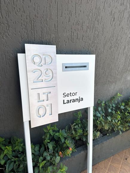 Algarismo Acm + Inox +caixa Correio e Pé para Jardim