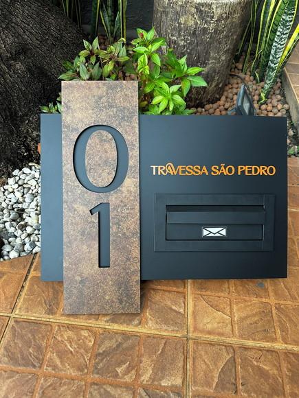Algarismo Residencial Acm+inox com Caixa de Correio 60x55