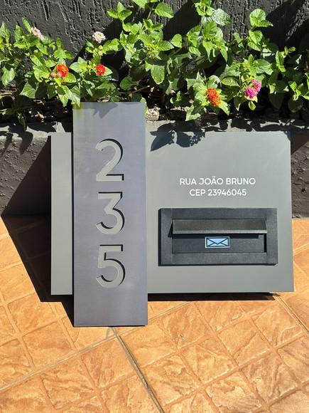 Algarismo Residencial Acm+inox com Caixa de Correio 60x55