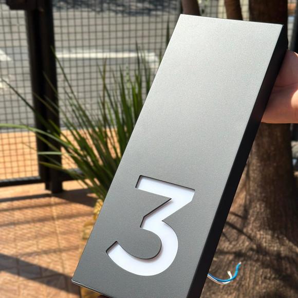 Algarismo Residencial Estruturado com Led - 1 Dígito 15x40