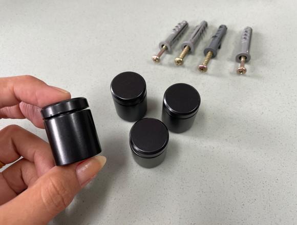 Kit de Parafusos e Prolongadores Preto G - 4 Unidades