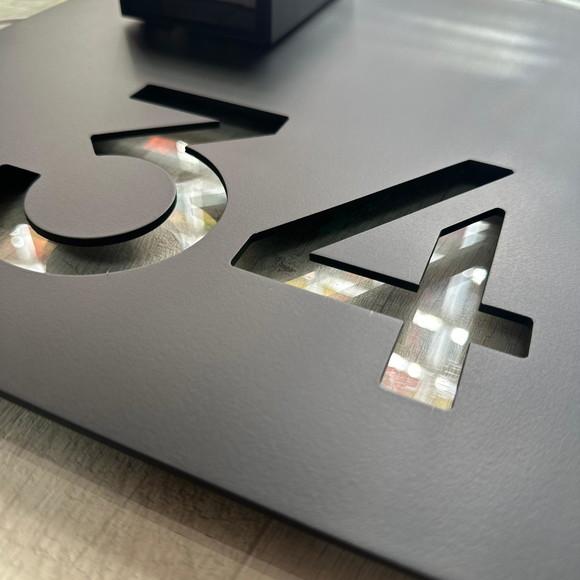 Placa Algarismo Residencial ou Comercial Vazado 30x35