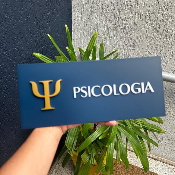 Placa de Comércio Acm com Sobreposição em Acrílico 30x13