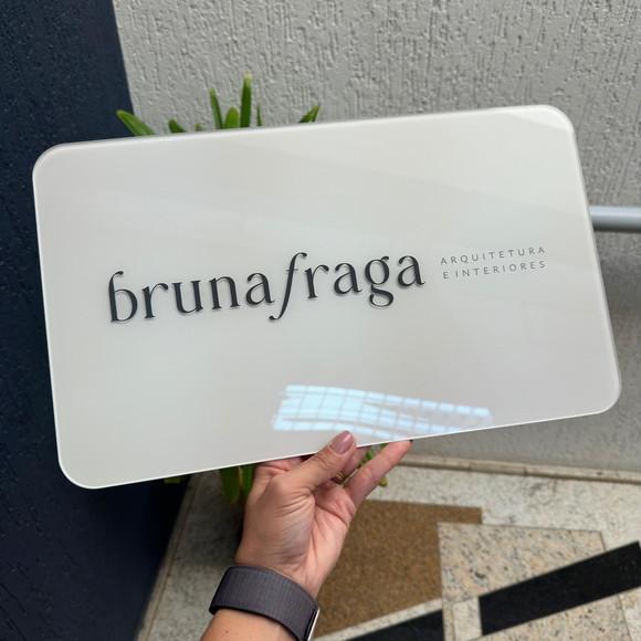 Placa de Comércio Acrílico - Aplicação Adesivo Frontal 40x24