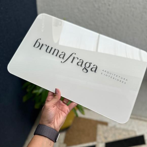 Placa de Comércio Acrílico - Aplicação Adesivo Frontal 40x24