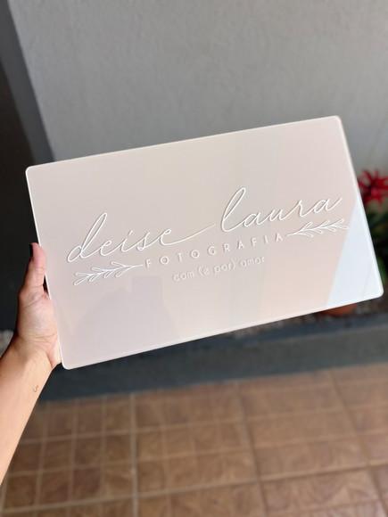 Placa de Comércio Acrílico - Aplicação Adesivo Frontal 40x24