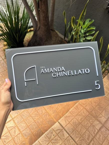 Placa de Comércio com Sobreposição em Acrílico - 40x24