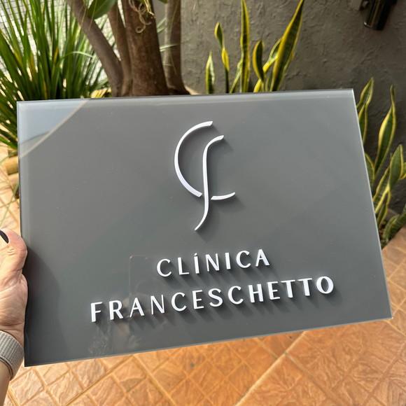 Placa de Comércio com Sobreposição em Acrílico - 42x30