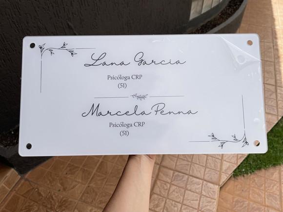 Placa de Comércio em Acrílico - Frente 50x25