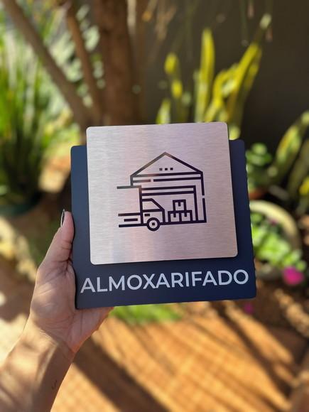 Placa de Identificação de Sala - Ágata Inox