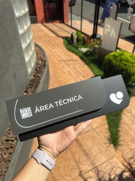 Placa de Identificação de Sala - Ametista 33x11,5