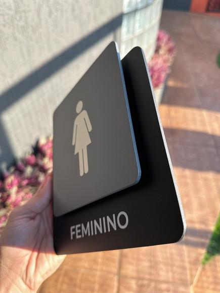 Placa de Identificação de Sala - Modelo Ágata