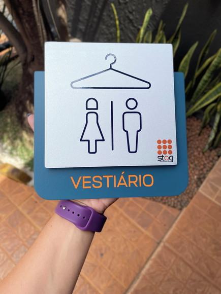 Placa de Identificação de Sala - Modelo Ágata
